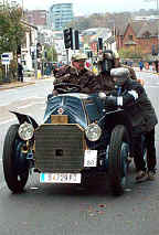 1900_Lohner_Porsche_Rear_Entrance_Tonneau.jpg (46863 bytes)