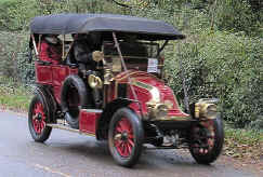 1905_Renault_20HP_Tonneau.jpg (56005 bytes)