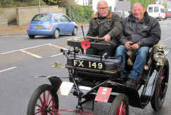 053'1900_Clement_Panhard_Phaeton.jpg (120441 bytes)