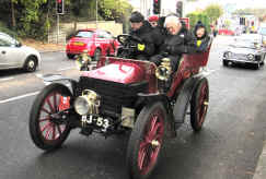 167'1902_Wolseley_Tonneau.jpg (107261 bytes)