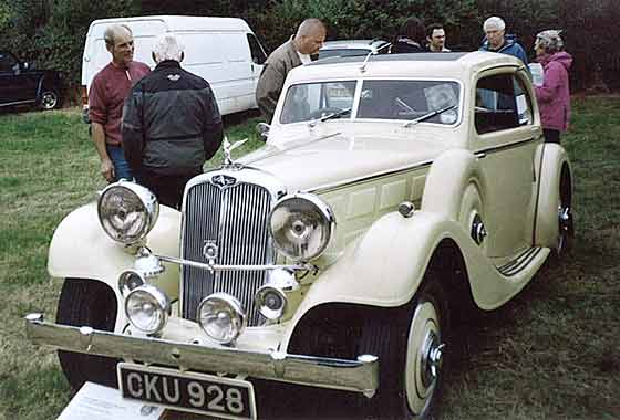 1935 Triumph Gloria 6 Flow Free saloon front