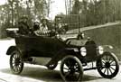 1915_Ford_Model_T_Tourer