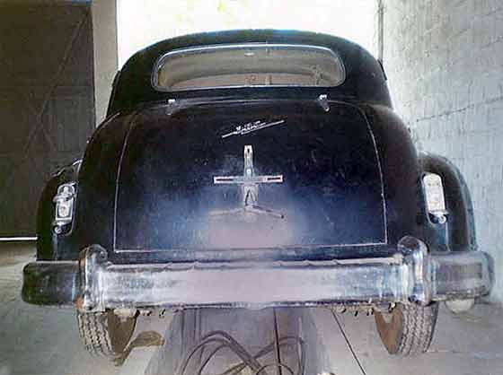 1950_ZIS_110_Saloon