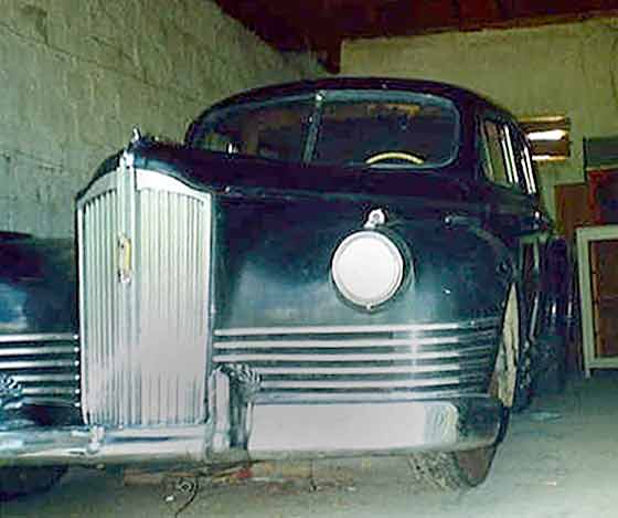 1950_ZIS_110_Saloon