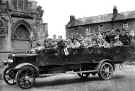 1913_Bristol_C50_Charabanc.jpg (40892 bytes)