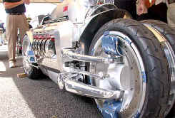 Dodge Tomahawk a.jpg (31836 bytes)